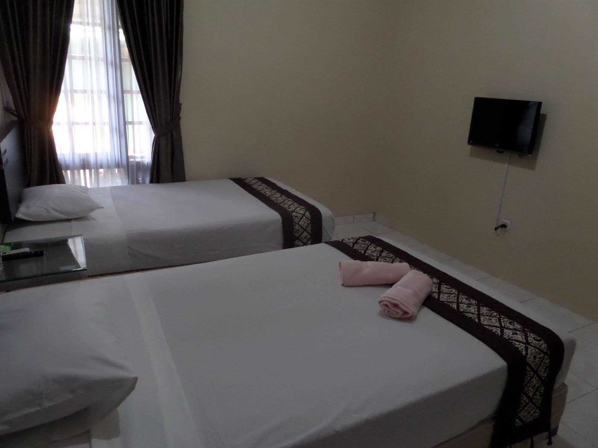 Oyo 201 Emdi House Timoho Hotell Yogyakarta Eksteriør bilde