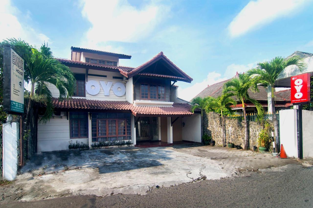 Oyo 201 Emdi House Timoho Hotell Yogyakarta Eksteriør bilde